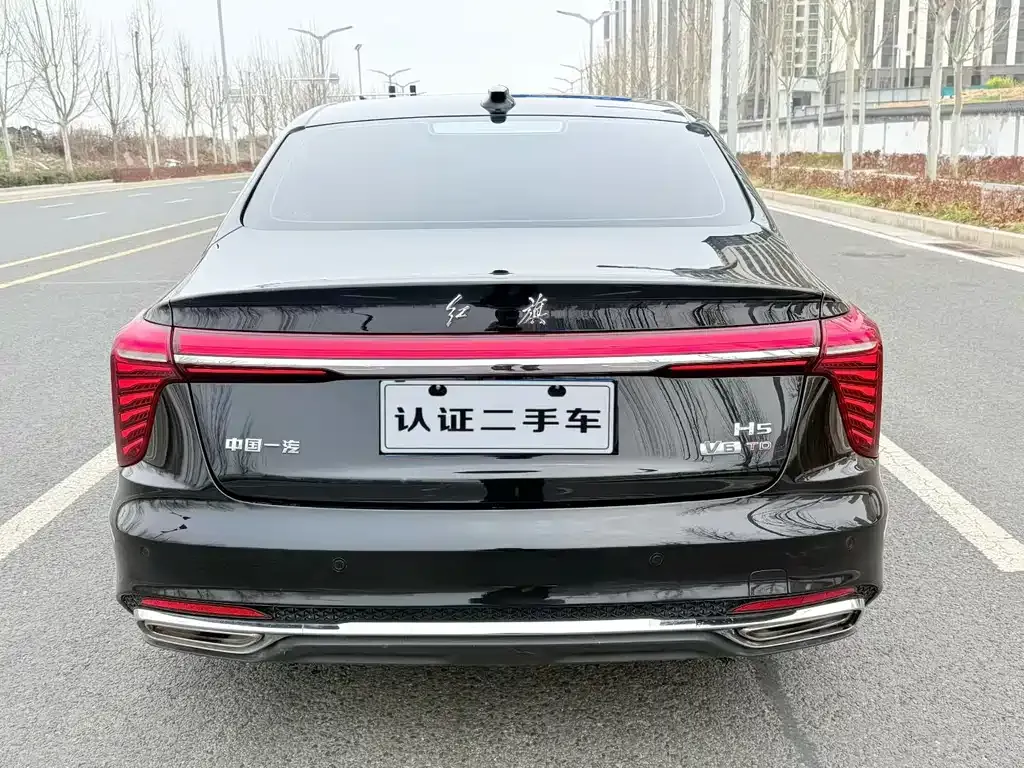 Hongqi H5 — фото 7