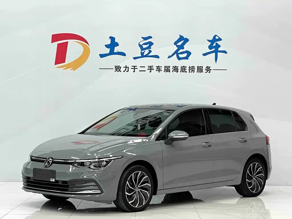 Volkswagen Golf 2022 из CN, фото 1