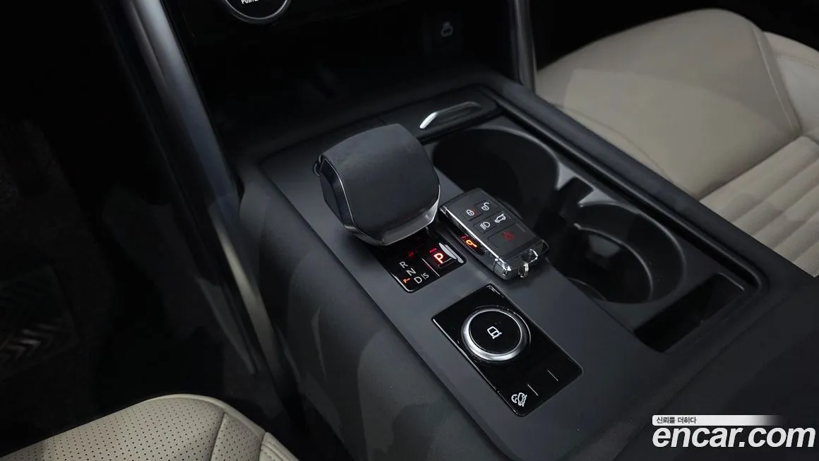 Land Rover Discovery 2022 из KR, фото 2