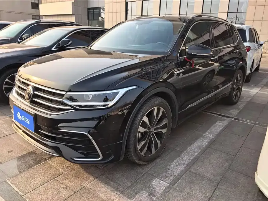 Volkswagen Tiguan L 2022 из CN, фото 1