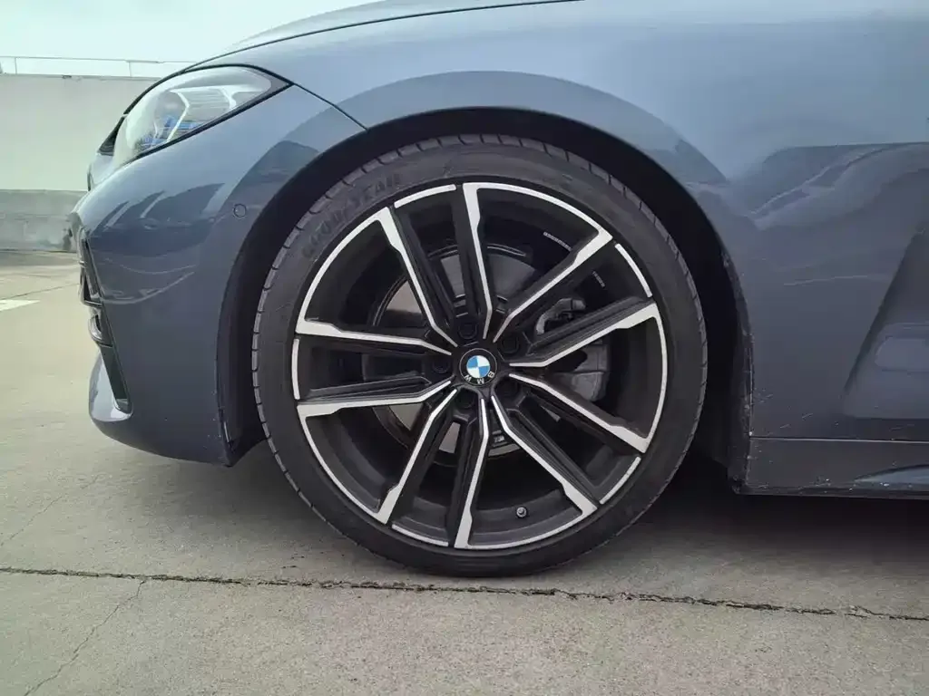 BMW 4 Series 2023 из CN, фото 7