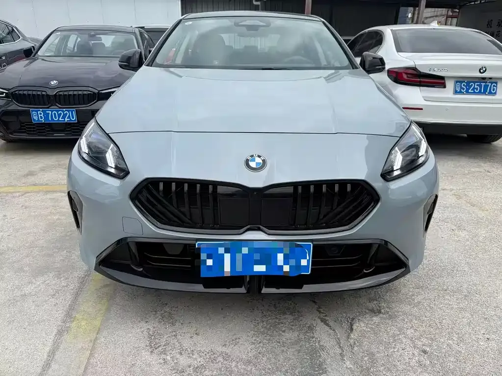 BMW 2 Series 2025 из CN, фото 4