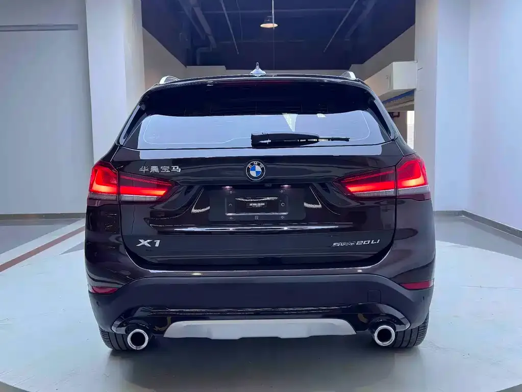 BMW X1 2021 из CN, фото 3
