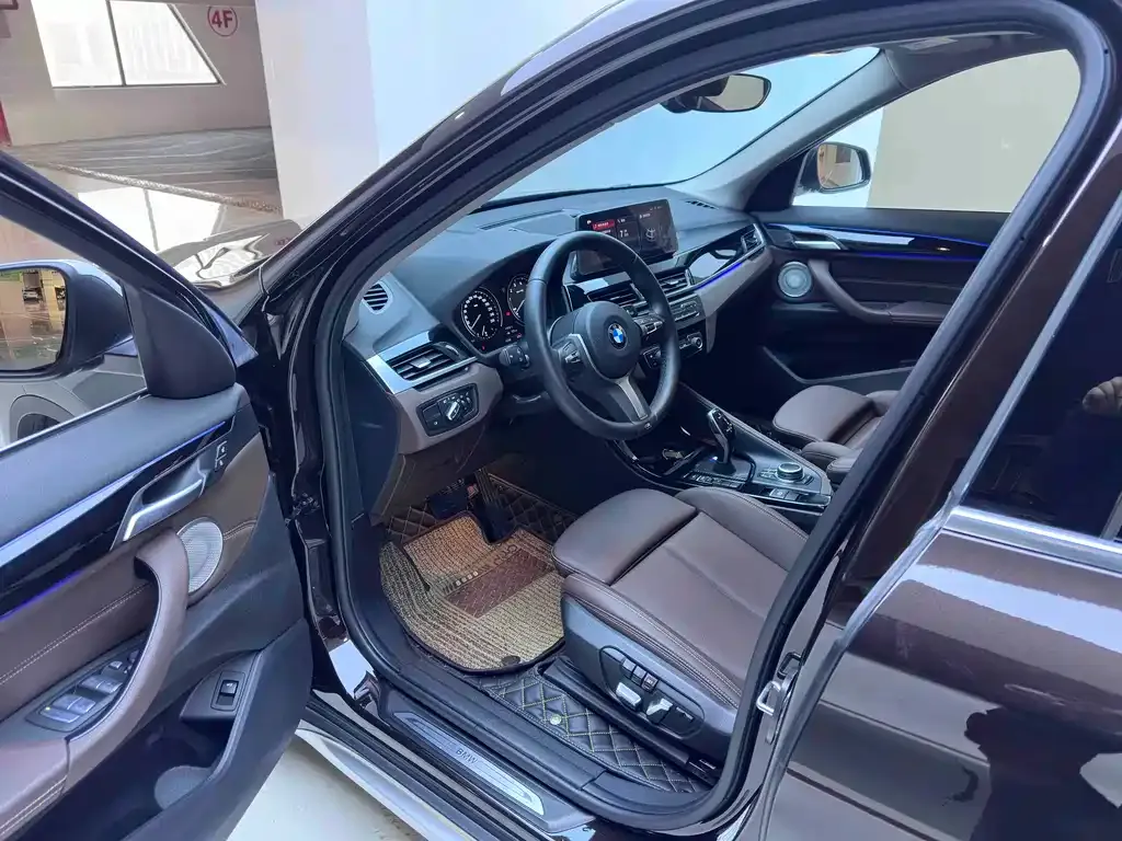 BMW X1 2021 из CN, фото 9