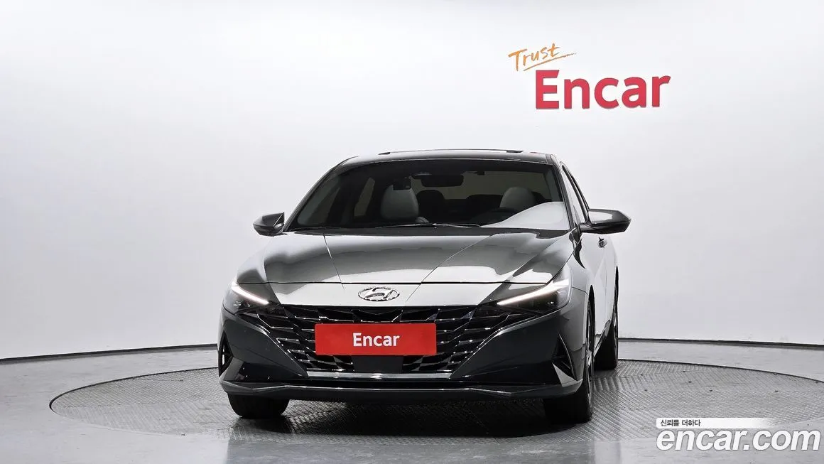 Hyundai AVANTE — фото 3