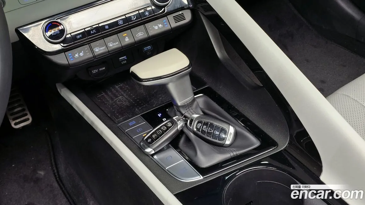 Hyundai AVANTE — фото 4