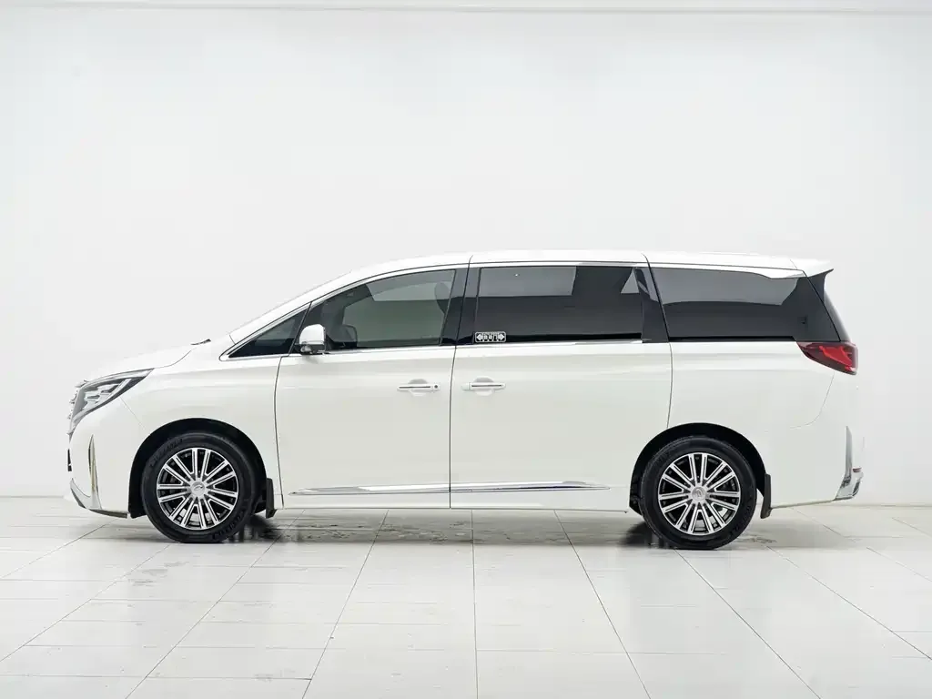 GAC Motor Trumpchi M8 — фото 6