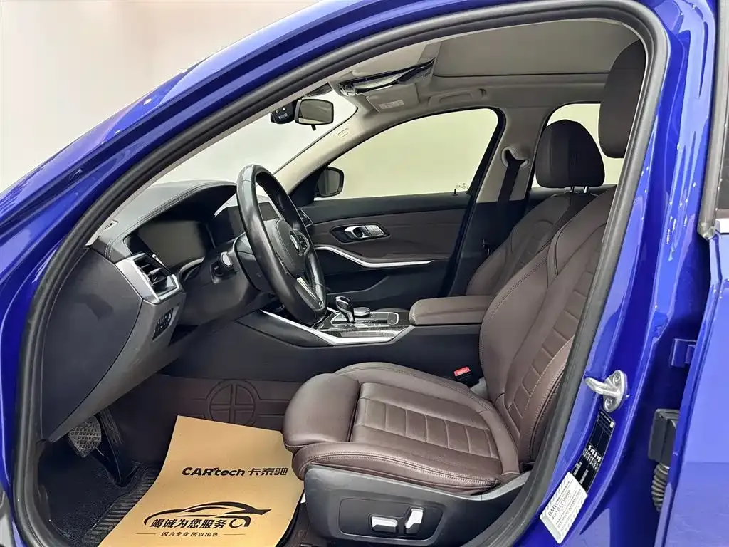 BMW 3 Series 2021 из CN, фото 8