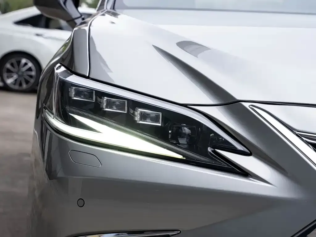 Lexus ES 2021 из CN, фото 3