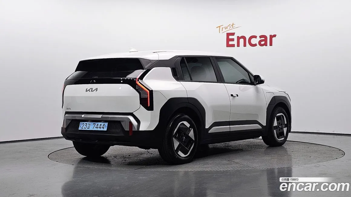 Kia EV3 2025 из KR, фото 8