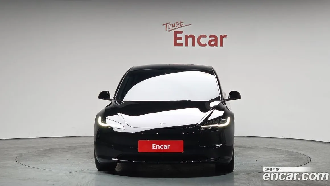 Tesla Model 3 2024 из KR, фото 8