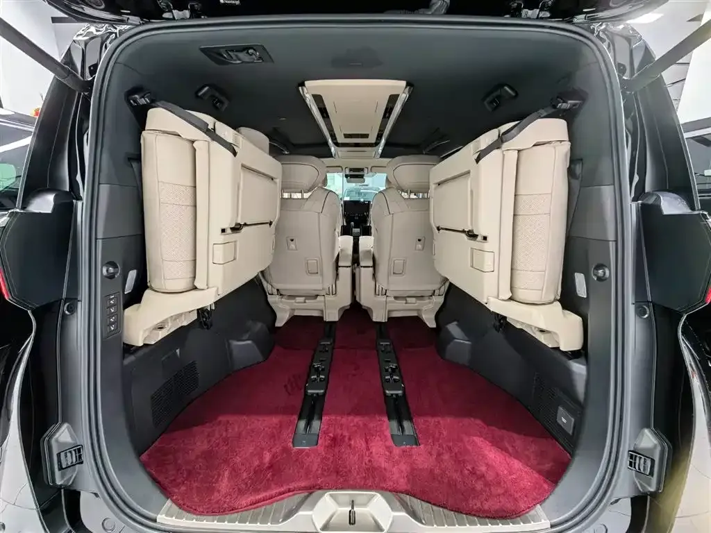 Toyota Alphard 2025 из CN, фото 6