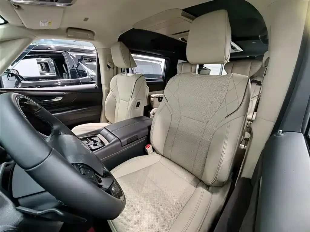Toyota Alphard 2025 из CN, фото 8