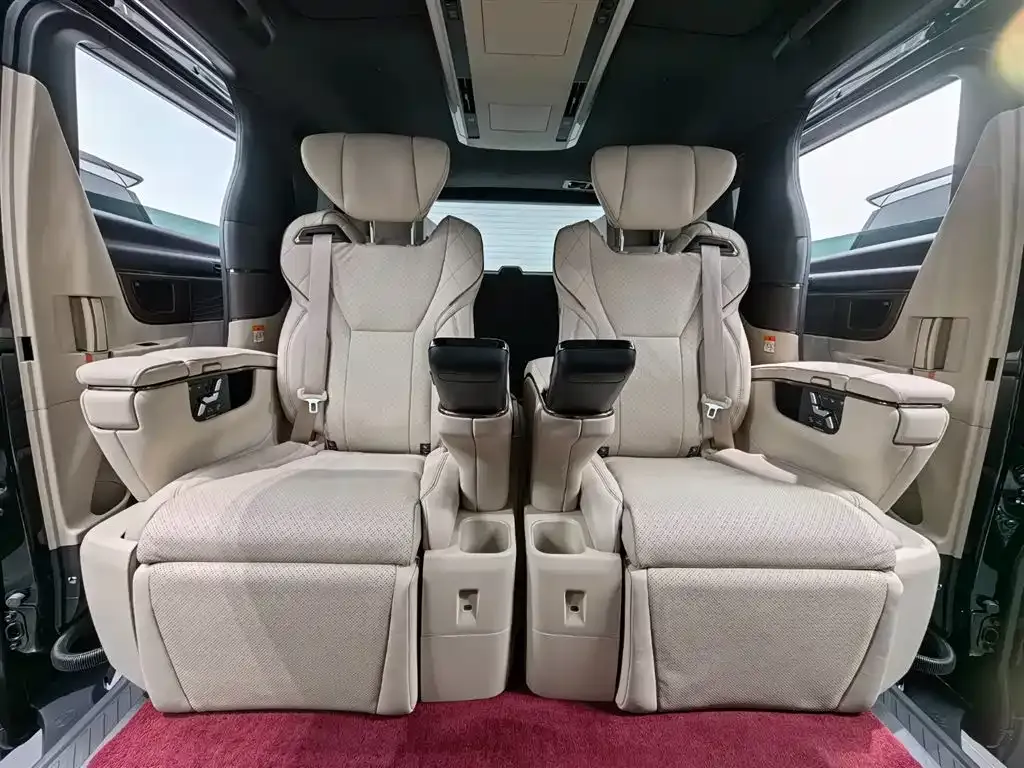 Toyota Alphard 2025 из CN, фото 3