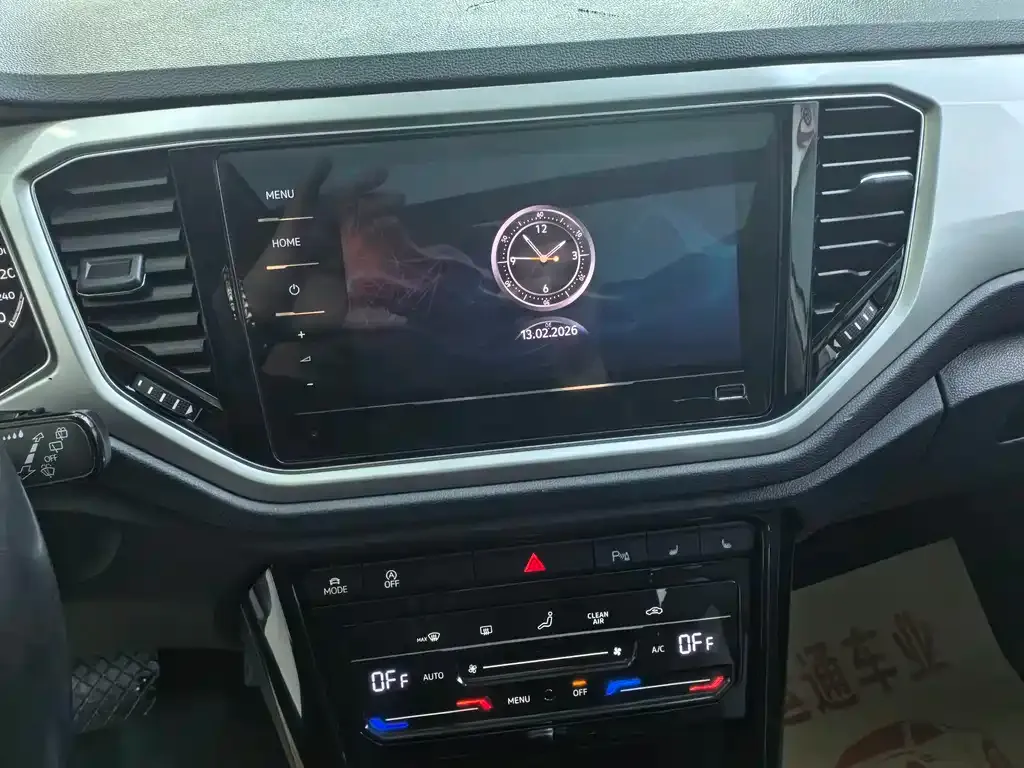 Volkswagen T-Roc 2023 из CN, фото 3