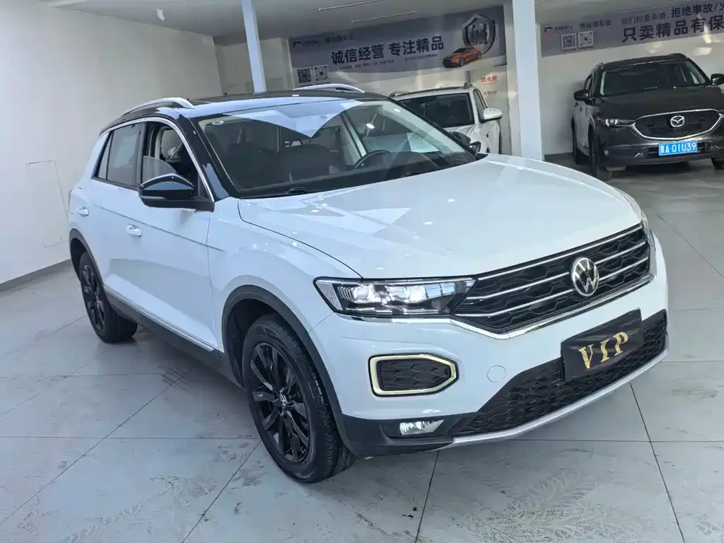 Volkswagen T-Roc 2023 из CN, фото 2