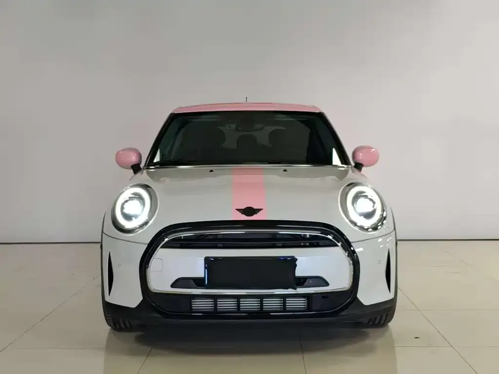 MINI Cooper (3-door) 2023 из CN, фото 3