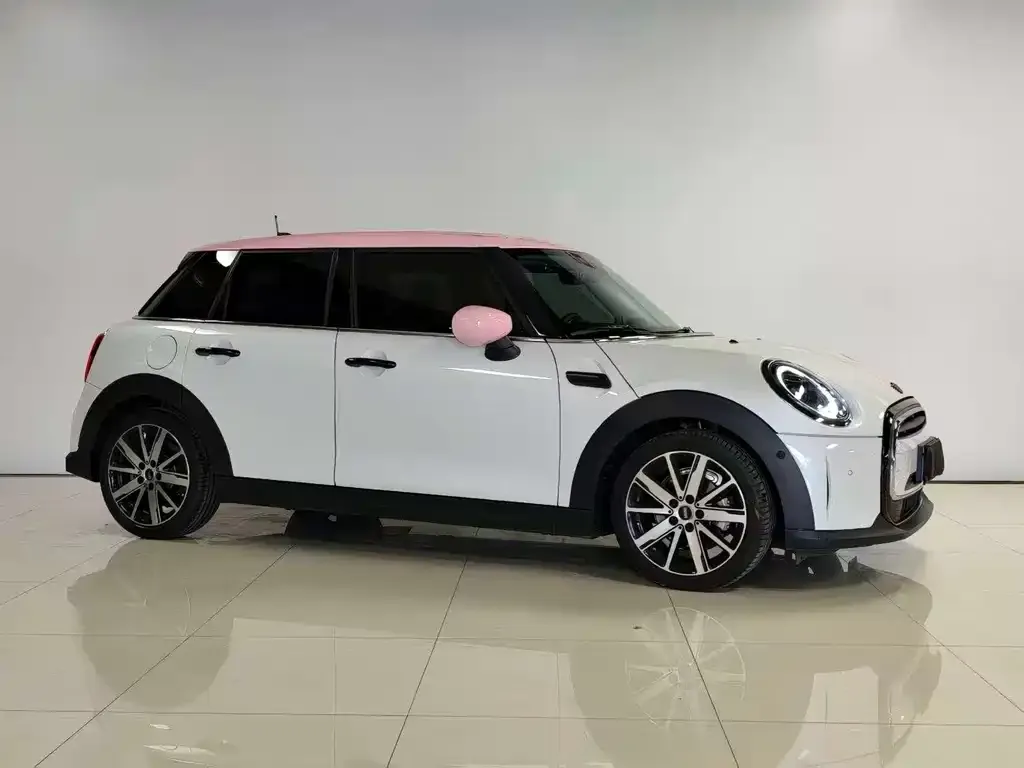 MINI Cooper (3-door) 2023 из CN, фото 4