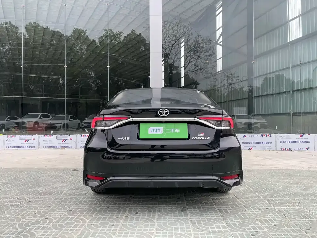Toyota Corolla 2022 из CN, фото 2
