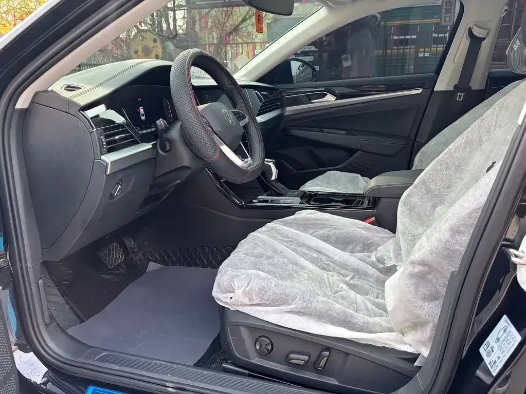 Volkswagen Passat — фото 6