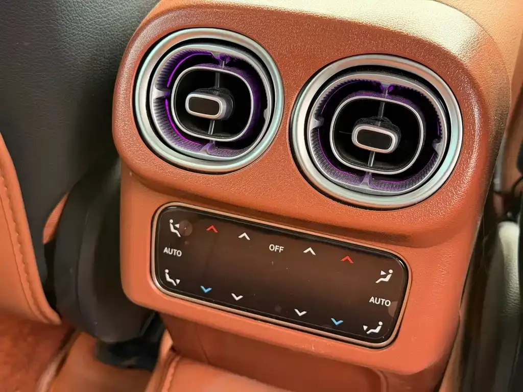 Mercedes-Benz GLC 2025 из CN, фото 5
