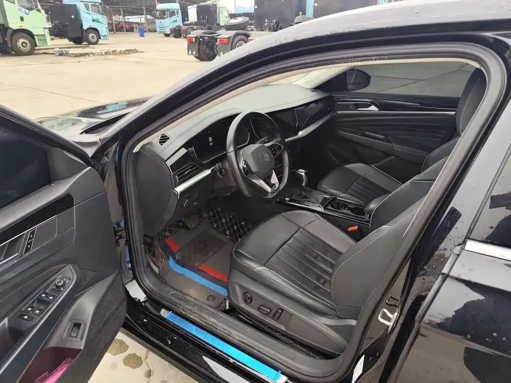 Volkswagen Passat — фото 4