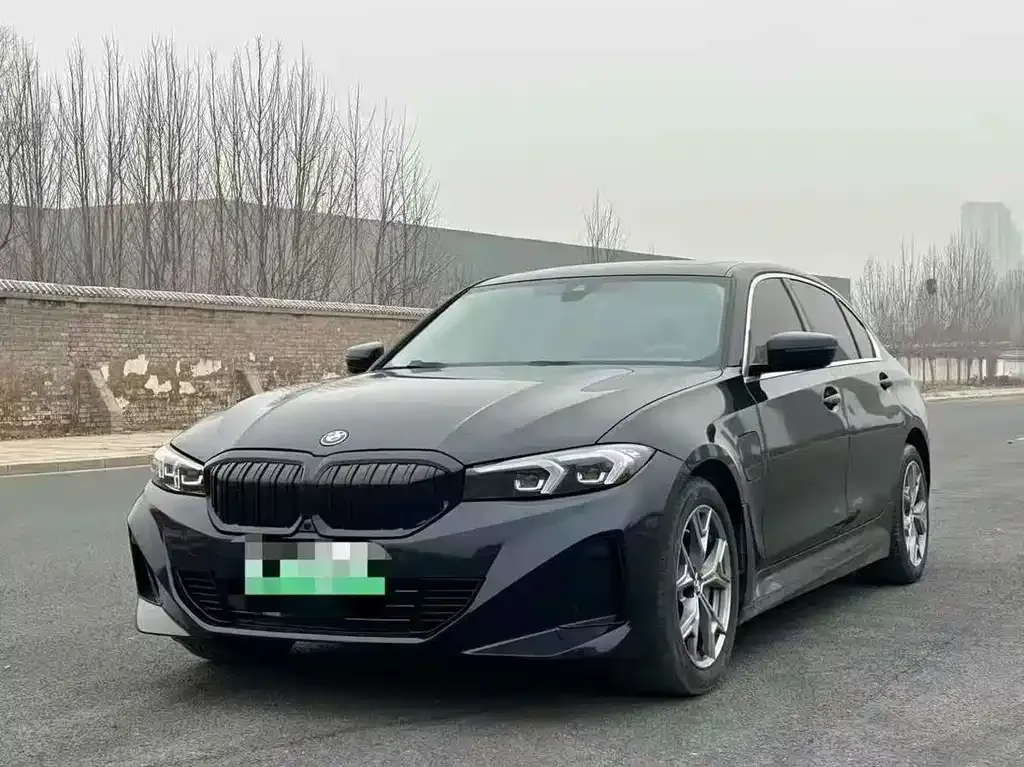 BMW i3 2025 из CN, фото 1