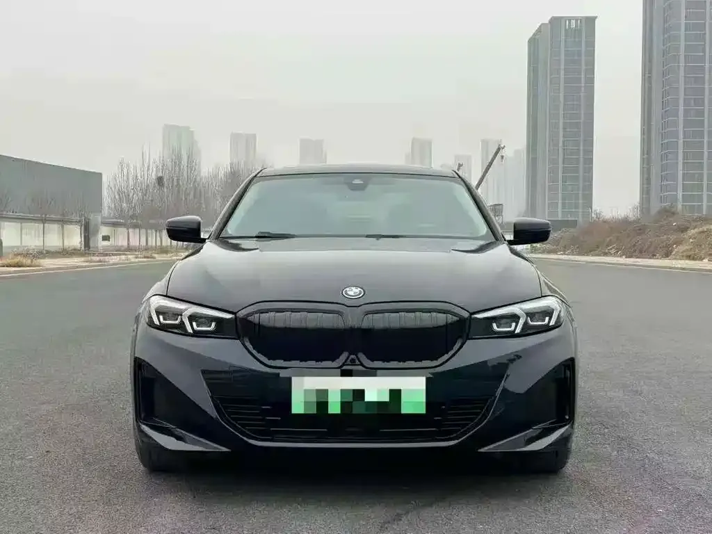 BMW i3 2025 из CN, фото 2