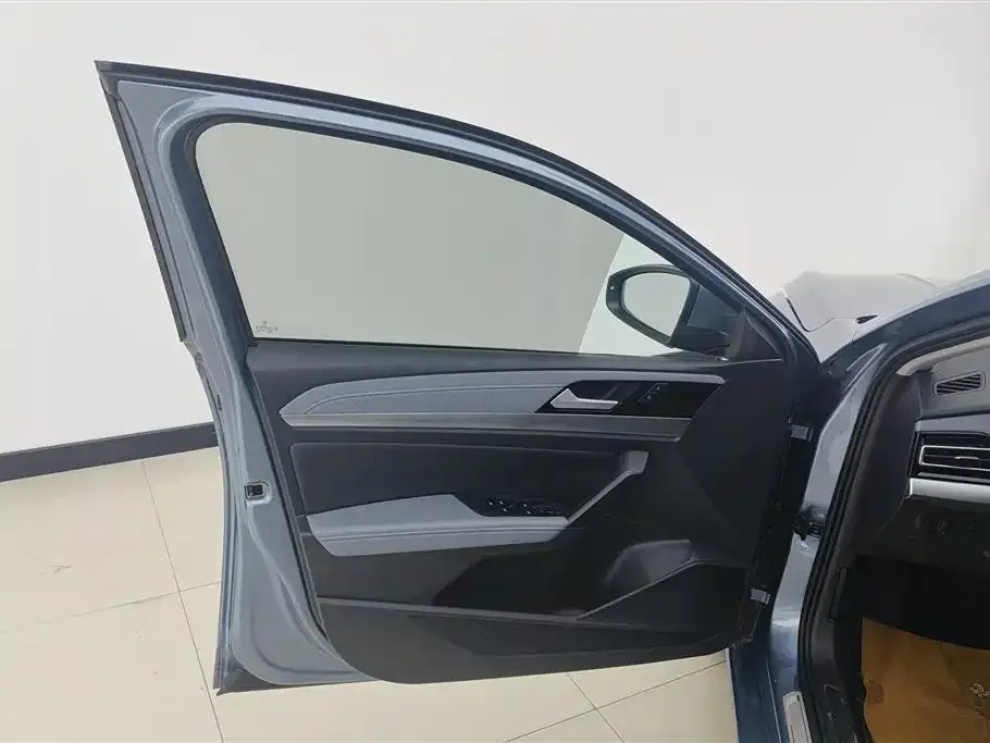 Volkswagen Lavida 2023 из CN, фото 8