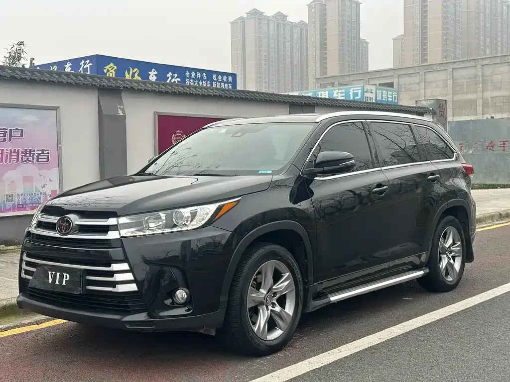 Toyota Highlander 2021 из CN, фото 1