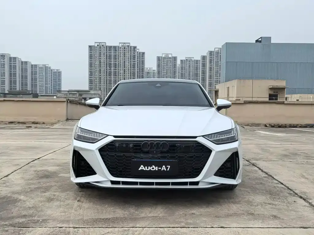 Audi A7 2022 из CN, фото 6