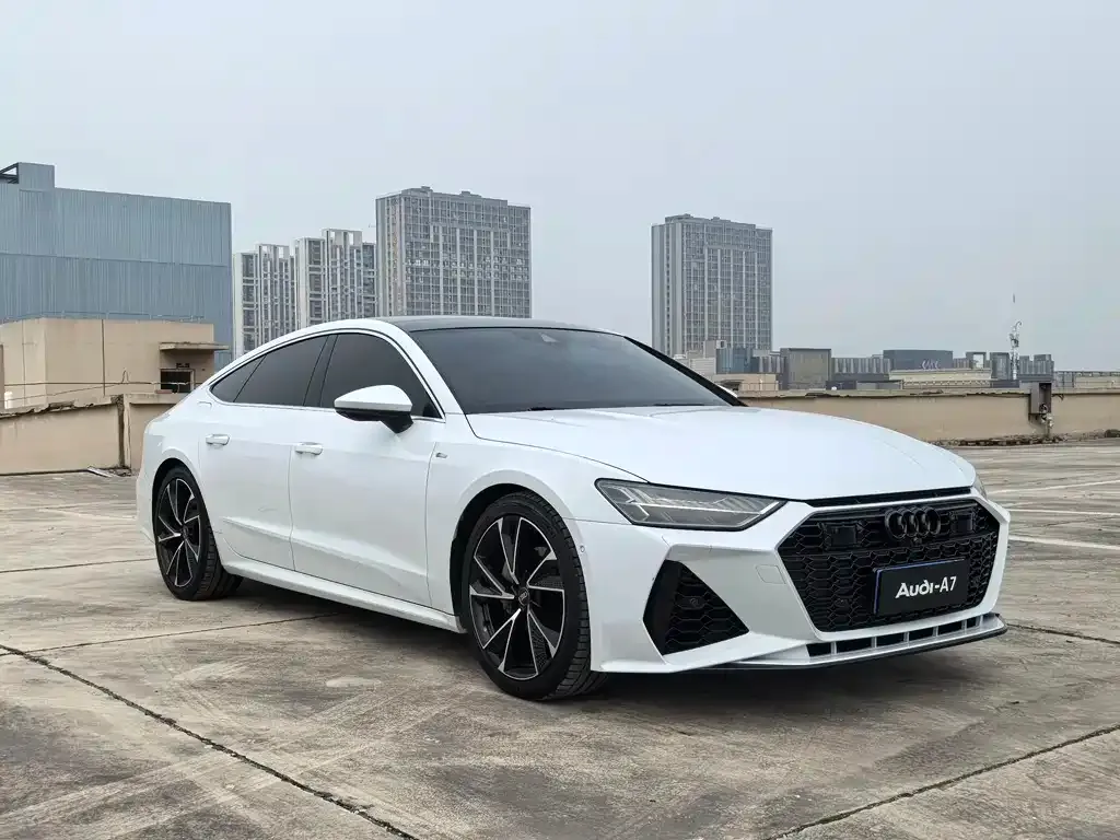 Audi A7 2022 из CN, фото 9