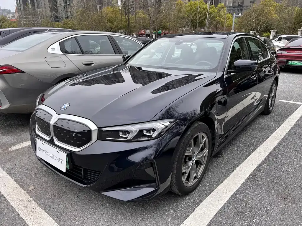 BMW i3 — фото 1