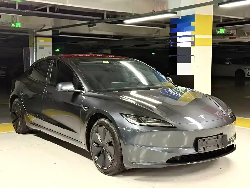 Tesla Model 3 — фото 2