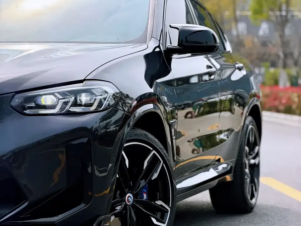 BMW X4 M40i 2023 из CN, фото 3