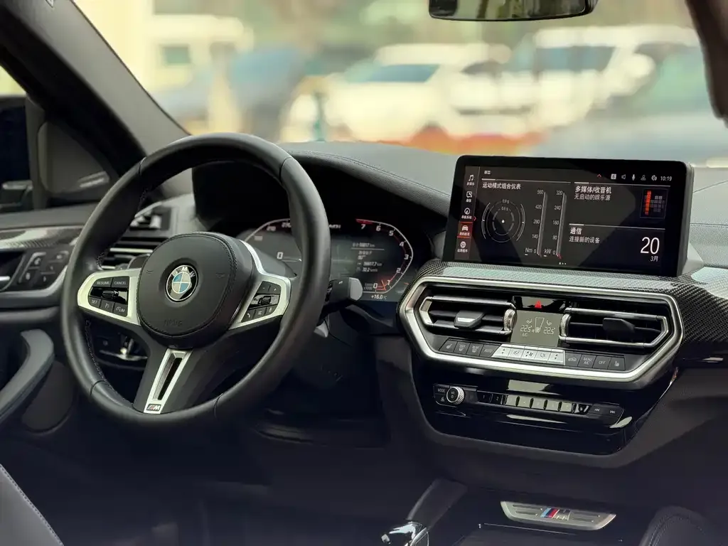 BMW X4 M40i 2023 из CN, фото 2