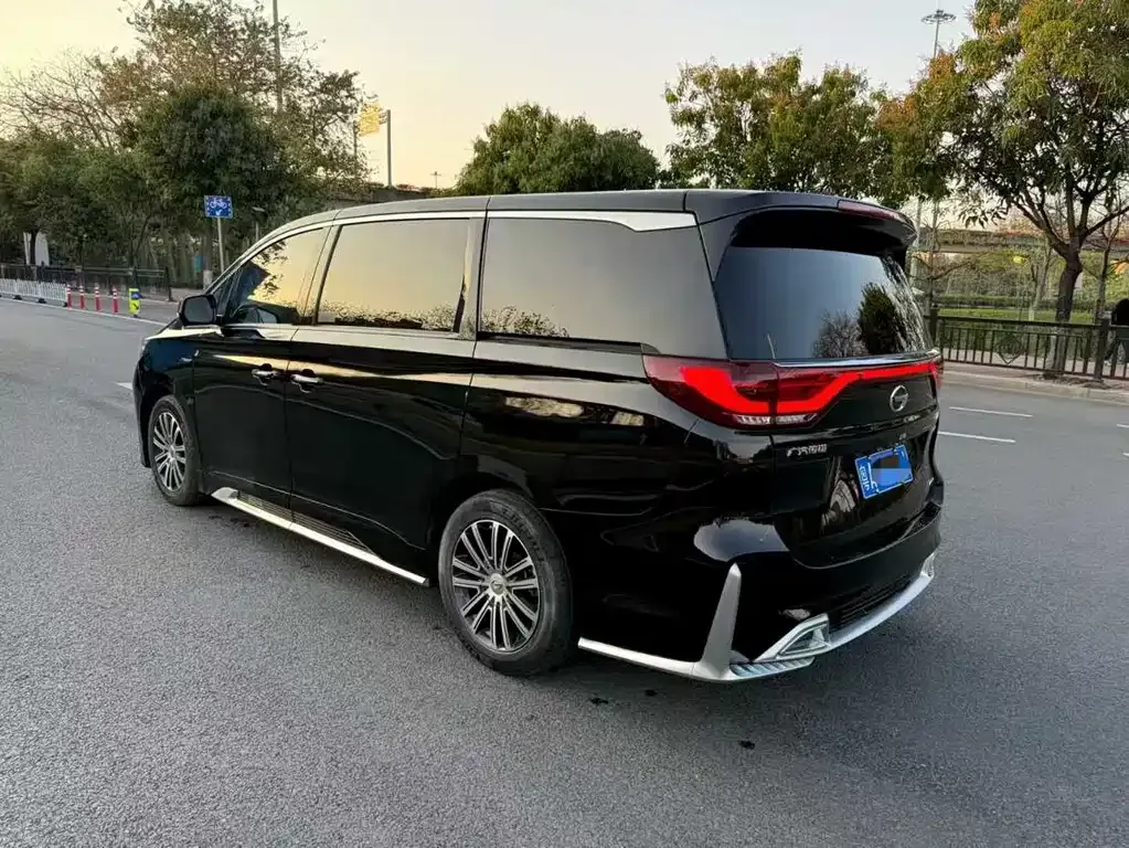 GAC Motor Trumpchi M8 — фото 9