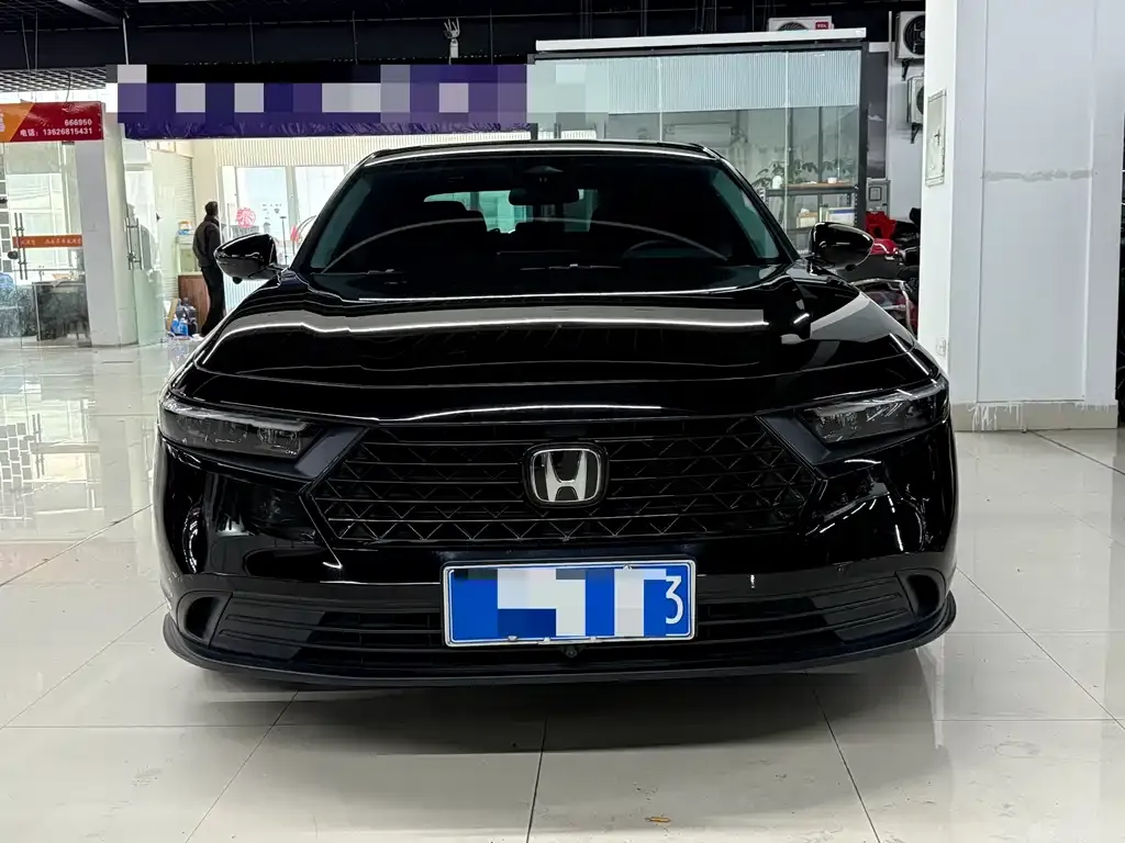 Honda Accord — фото 3