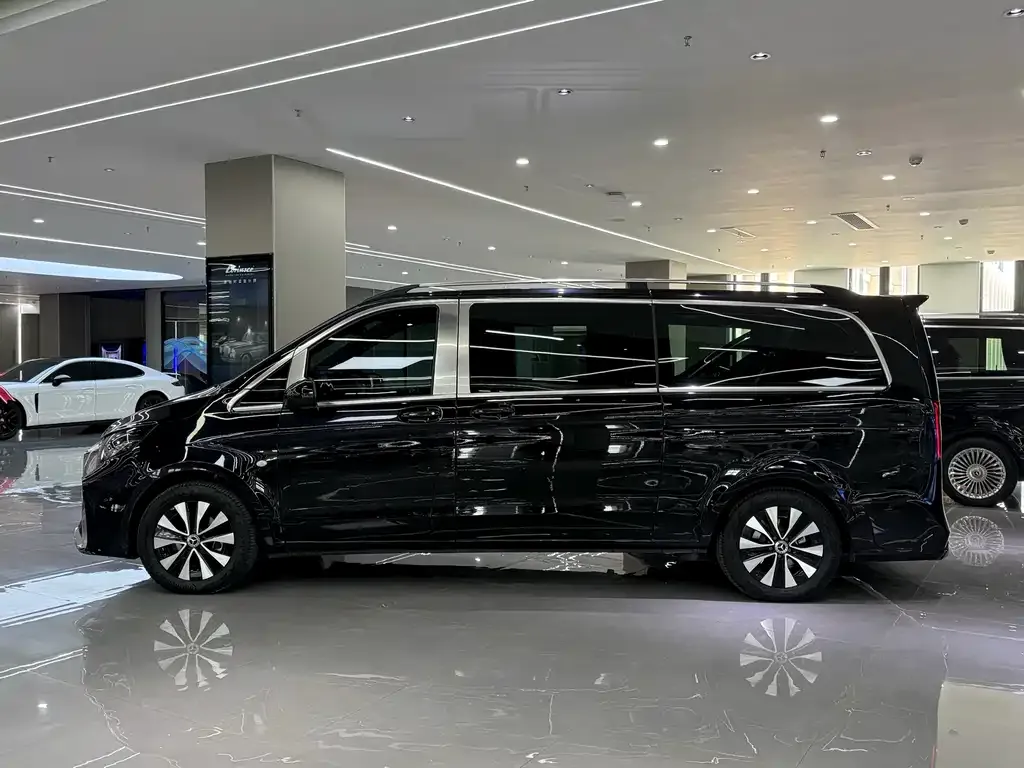Mercedes-Benz Vito — фото 10