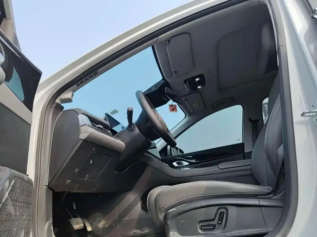 Geely 银河A7 2025 из CN, фото 3