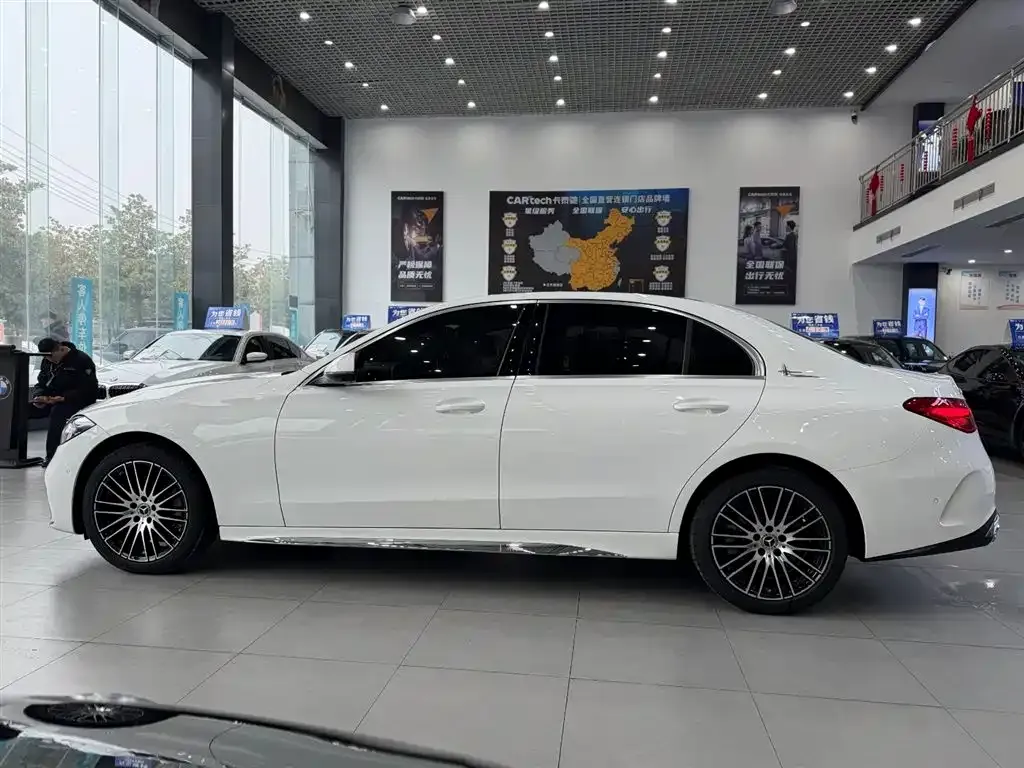 Mercedes-Benz C-Class — фото 10