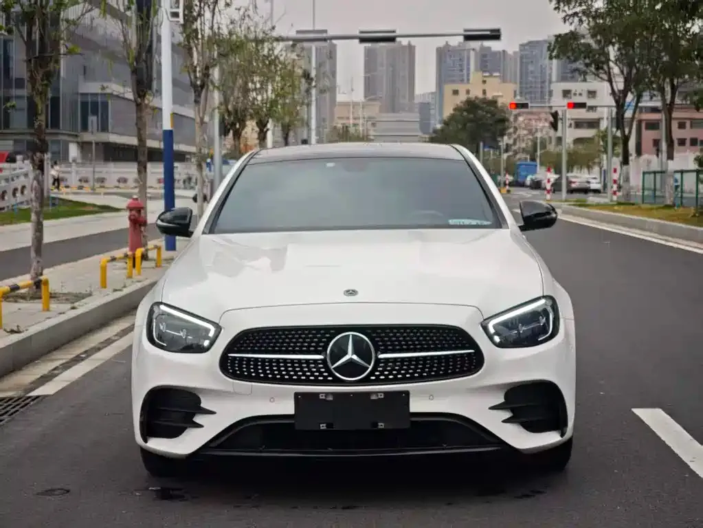 Mercedes-Benz E-Class (Import) — фото 10