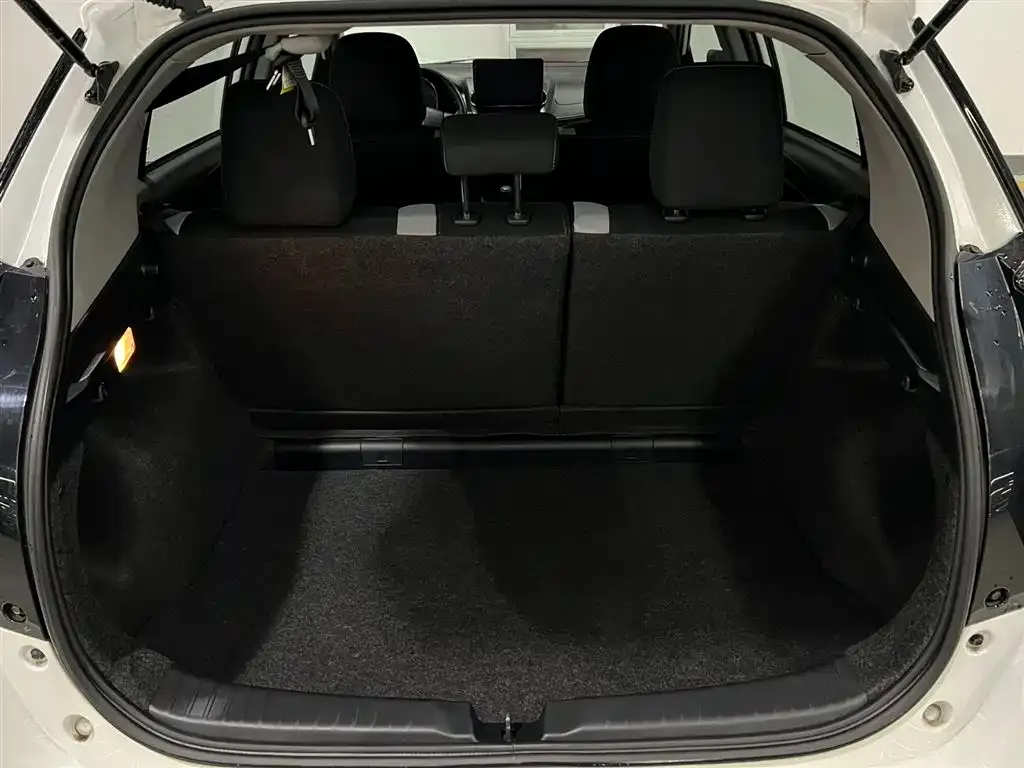 Toyota Yaris L 2022 из CN, фото 8