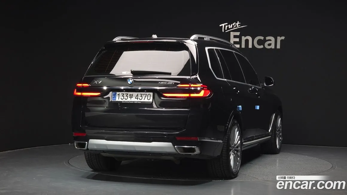 BMW X7 — фото 2
