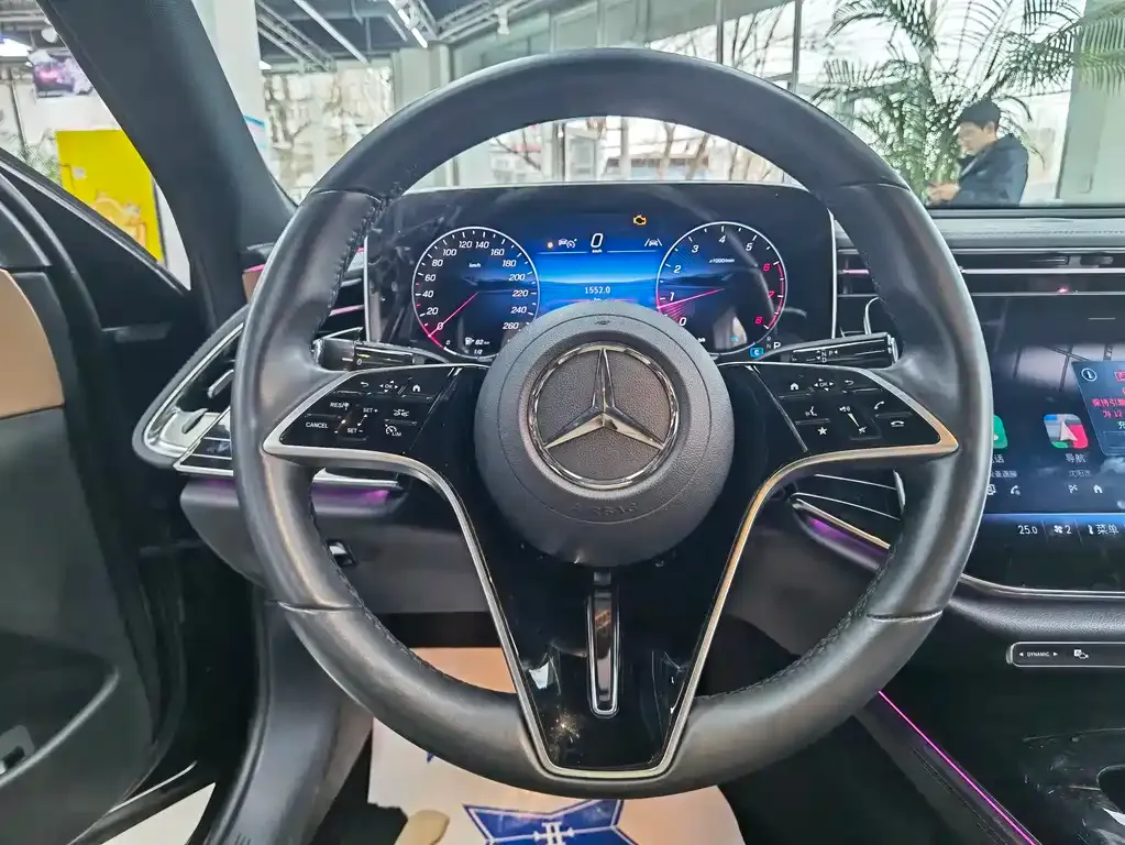 Mercedes-Benz E-Class 2025 из CN, фото 9
