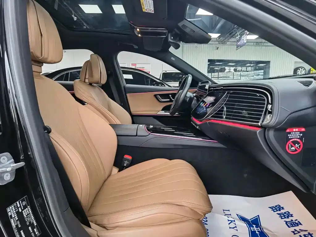 Mercedes-Benz E-Class 2025 из CN, фото 4