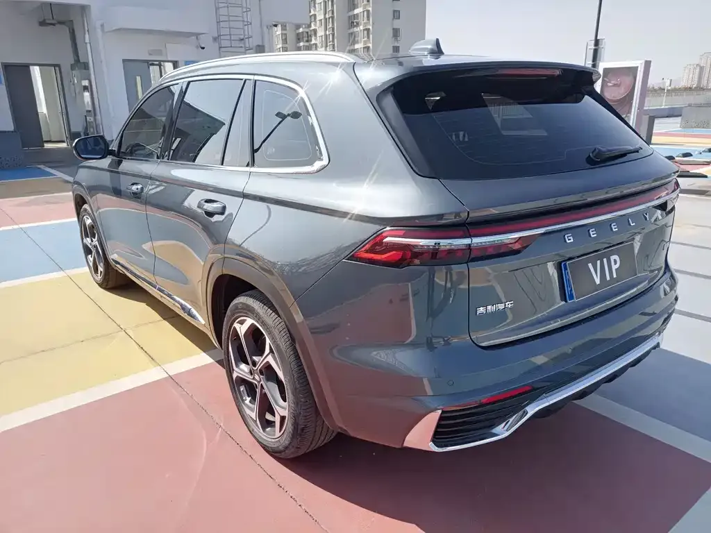 Geely Xingyue L — фото 10
