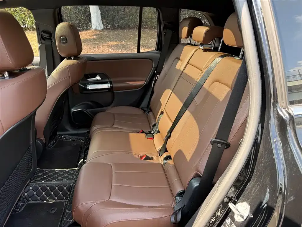 Mercedes-Benz GLB 2023 из CN, фото 7