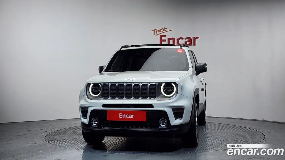 Jeep Renegade 2021 из KR, фото 7