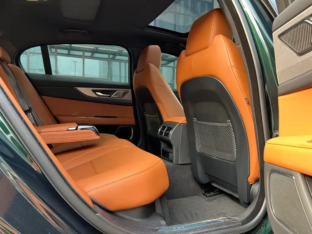 Jaguar XEL 2024 из CN, фото 10